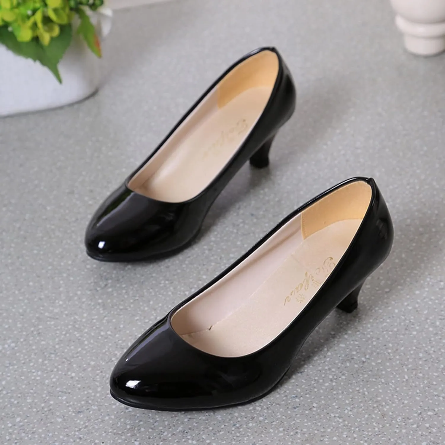 AMDBEL Ballet Flats Shoes for Women Dressy, Women's Slingback Leather Slingback Flats Pointed Toe Pumps Comfort Heeled Sandal