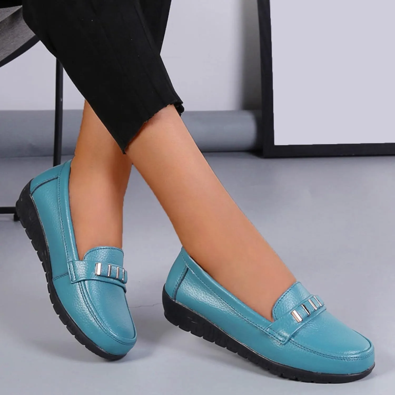 AMDBEL Flats Shoes Women Dressy Comfortable Women's Leather Casual Penny Loafers Slip-On Walking Driving Boat Flat Shoes