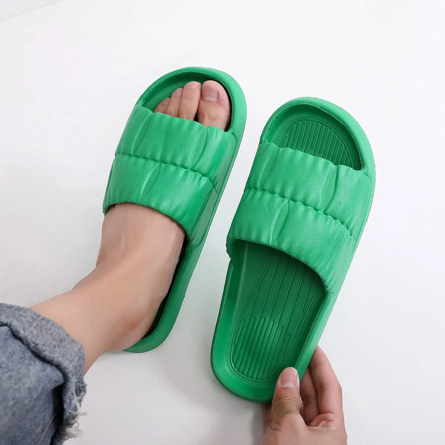 Cloud Slides Mens Shower Sandals Shower Sandals Mens Shoes Womens Slippers Slippers Bathroom
