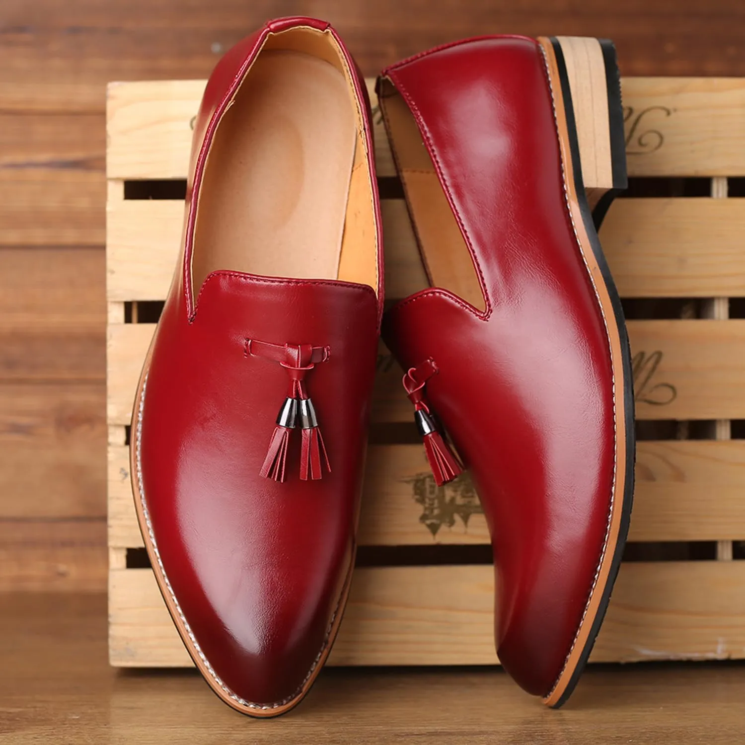 Men's Loafers Oxford Shoes Comfortable Slip-On Driving Flats Formal Business Dress Shoes with Tassel