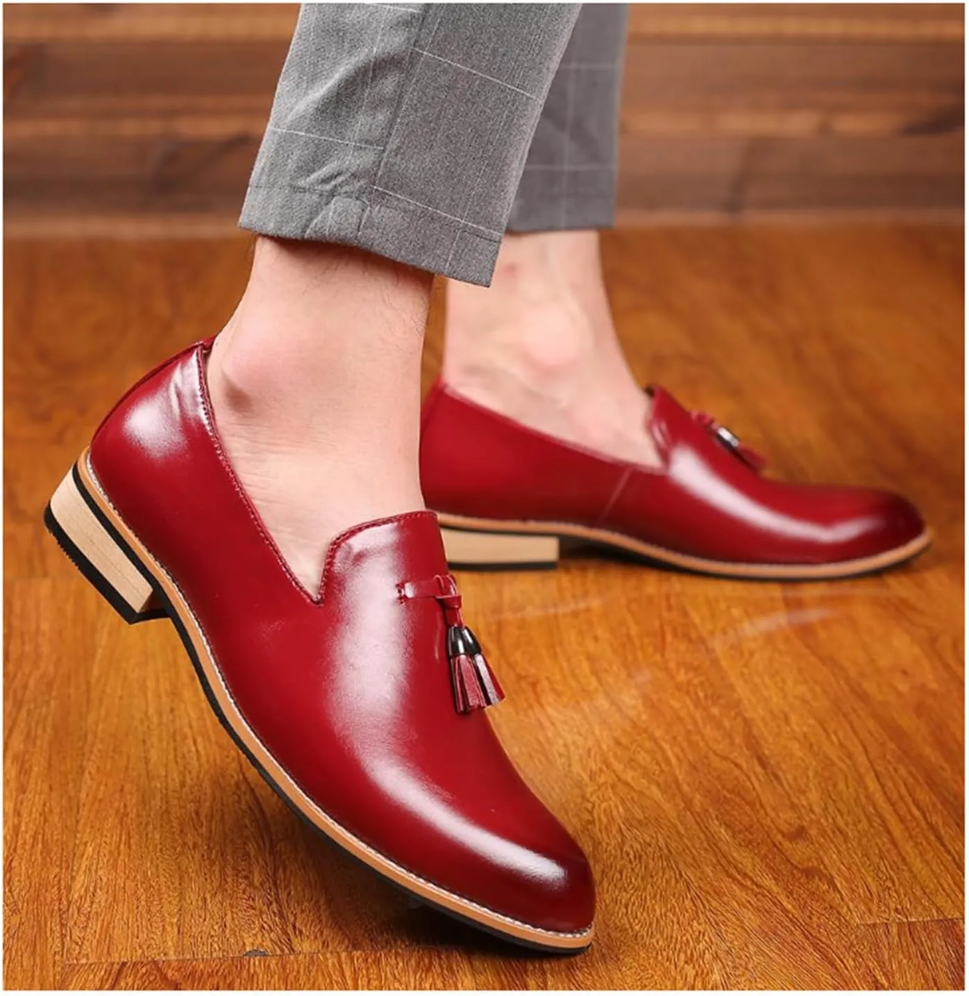 Men's Loafers Oxford Shoes Comfortable Slip-On Driving Flats Formal Business Dress Shoes with Tassel