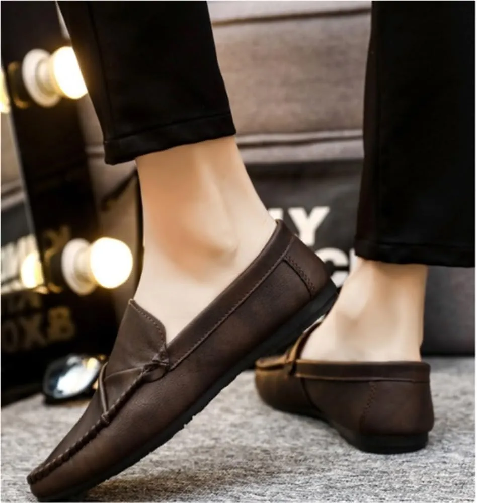 Men's Loafers Shoes Lightweight Moccasins Leather Comfortable Lightweight Slip Resistant Fashion Party Slip-ons