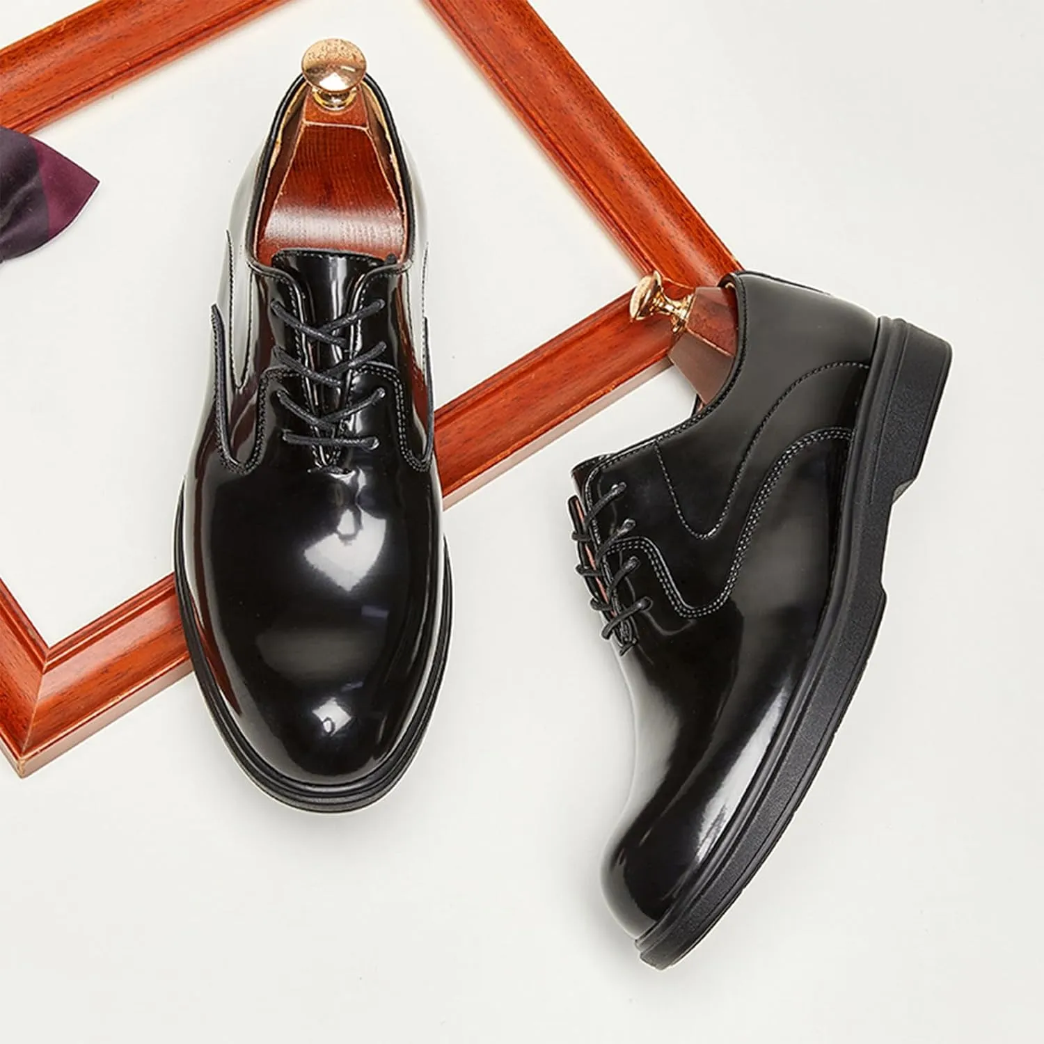 Men's Patent Leather Formal Oxfords Classic Lace Up Low Top Business Dress Shoes Comfortable Wedding Work Derby Oxfords Shoes