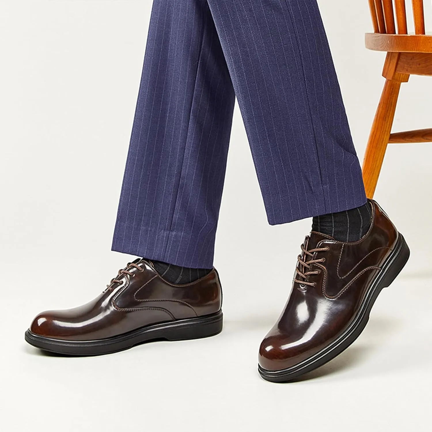 Men's Patent Leather Formal Oxfords Classic Lace Up Low Top Business Dress Shoes Comfortable Wedding Work Derby Oxfords Shoes