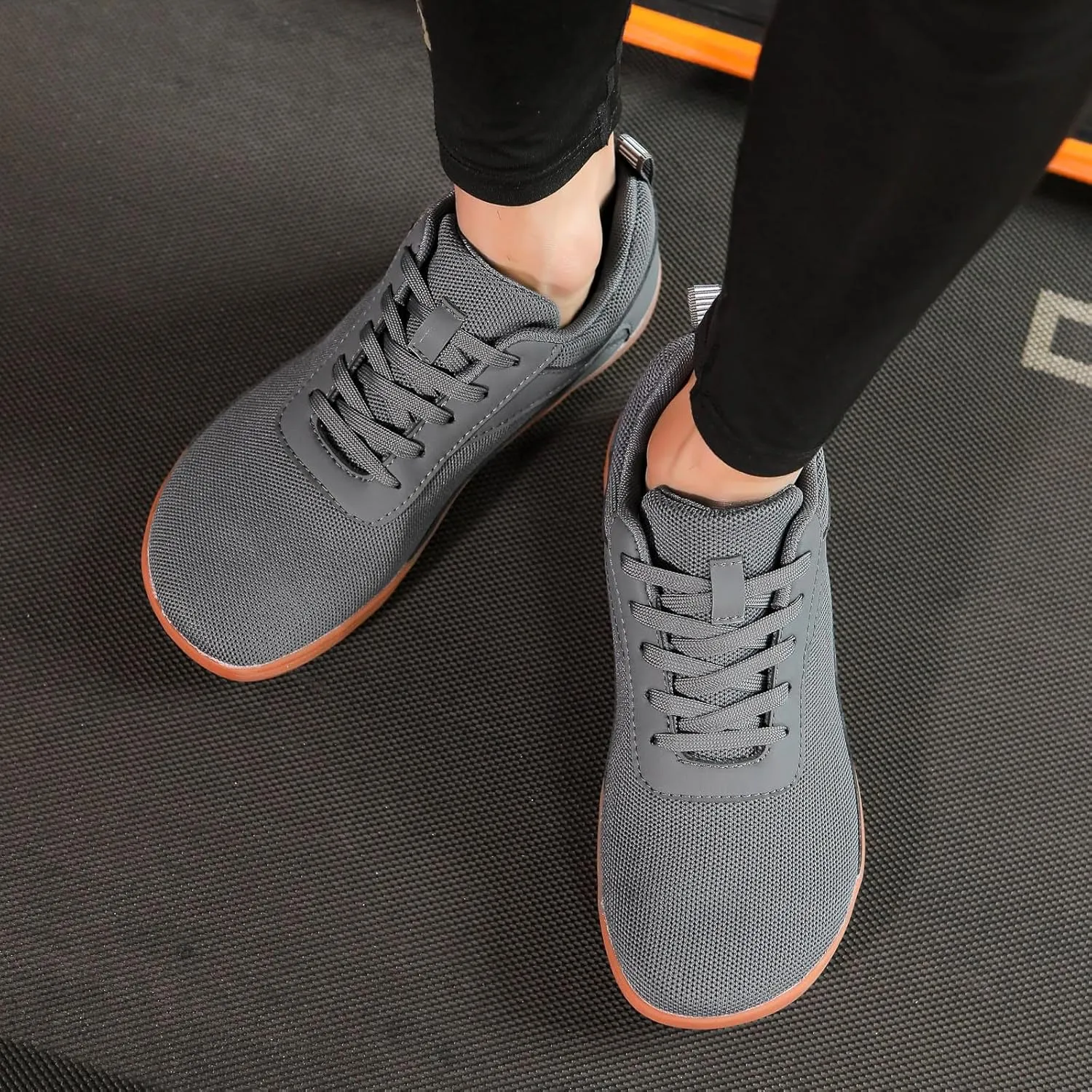 Mens Walking Shoes Wide Toe Workout Shoes Breathable Running Sneakers Lightweight Anti-Slip Training Shoes