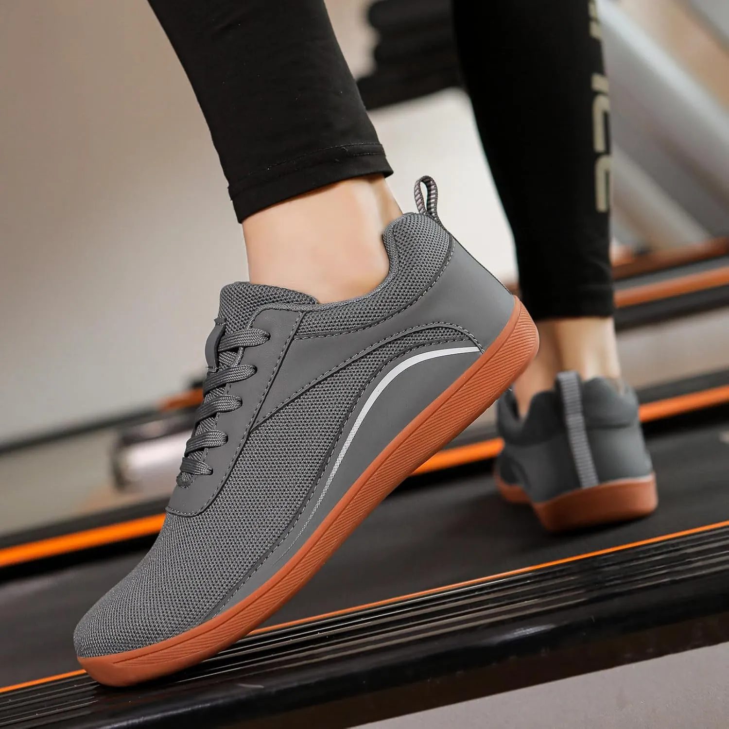 Mens Walking Shoes Wide Toe Workout Shoes Breathable Running Sneakers Lightweight Anti-Slip Training Shoes