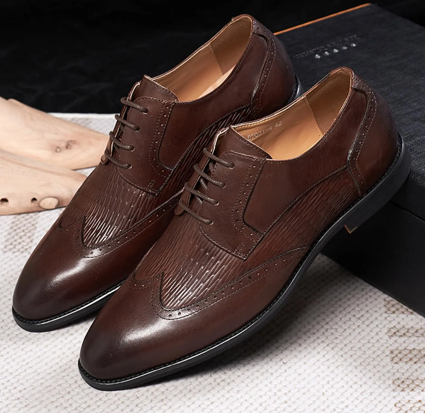 Santimon Mens Oxfords Shoes Formal Dress Derby Genunie Leather Wingtip Toe Modern Suit Shoes Men's Fashion Prom Wedding Business Causal Comfortable Tuxedo Shoes for Men