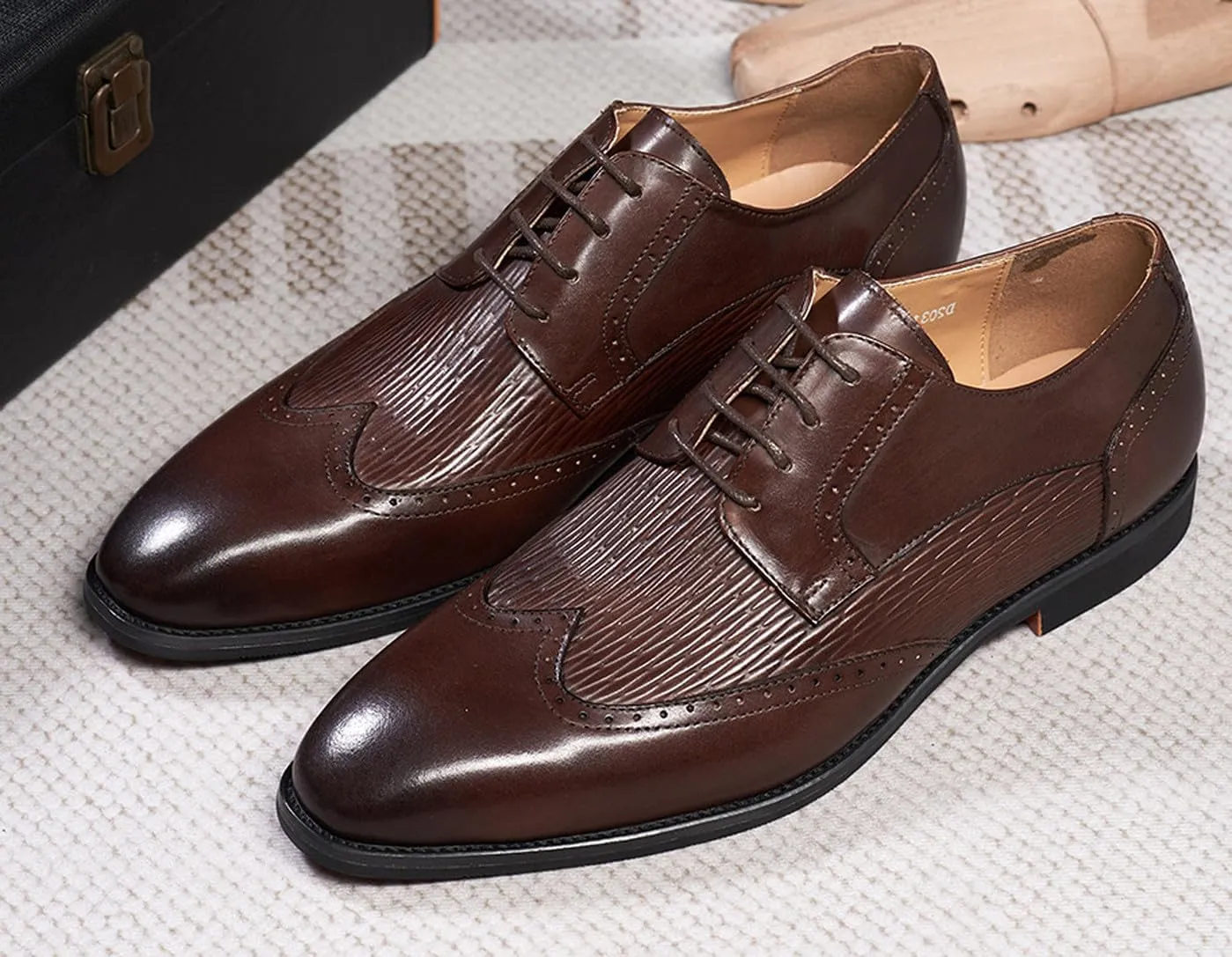 Santimon Mens Oxfords Shoes Formal Dress Derby Genunie Leather Wingtip Toe Modern Suit Shoes Men's Fashion Prom Wedding Business Causal Comfortable Tuxedo Shoes for Men