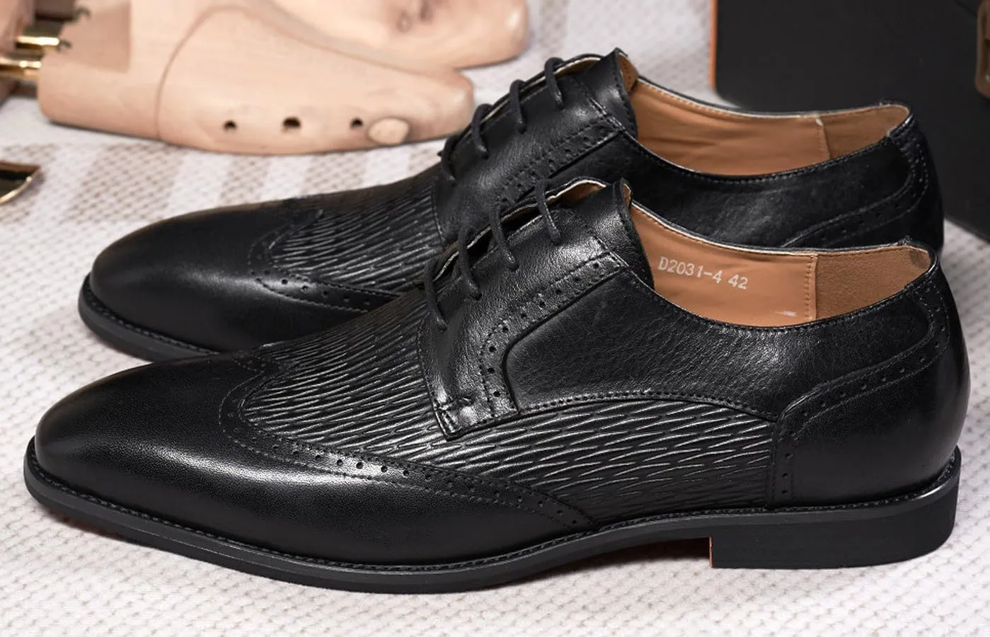 Santimon Mens Oxfords Shoes Formal Dress Derby Genunie Leather Wingtip Toe Modern Suit Shoes Men's Fashion Prom Wedding Business Causal Comfortable Tuxedo Shoes for Men