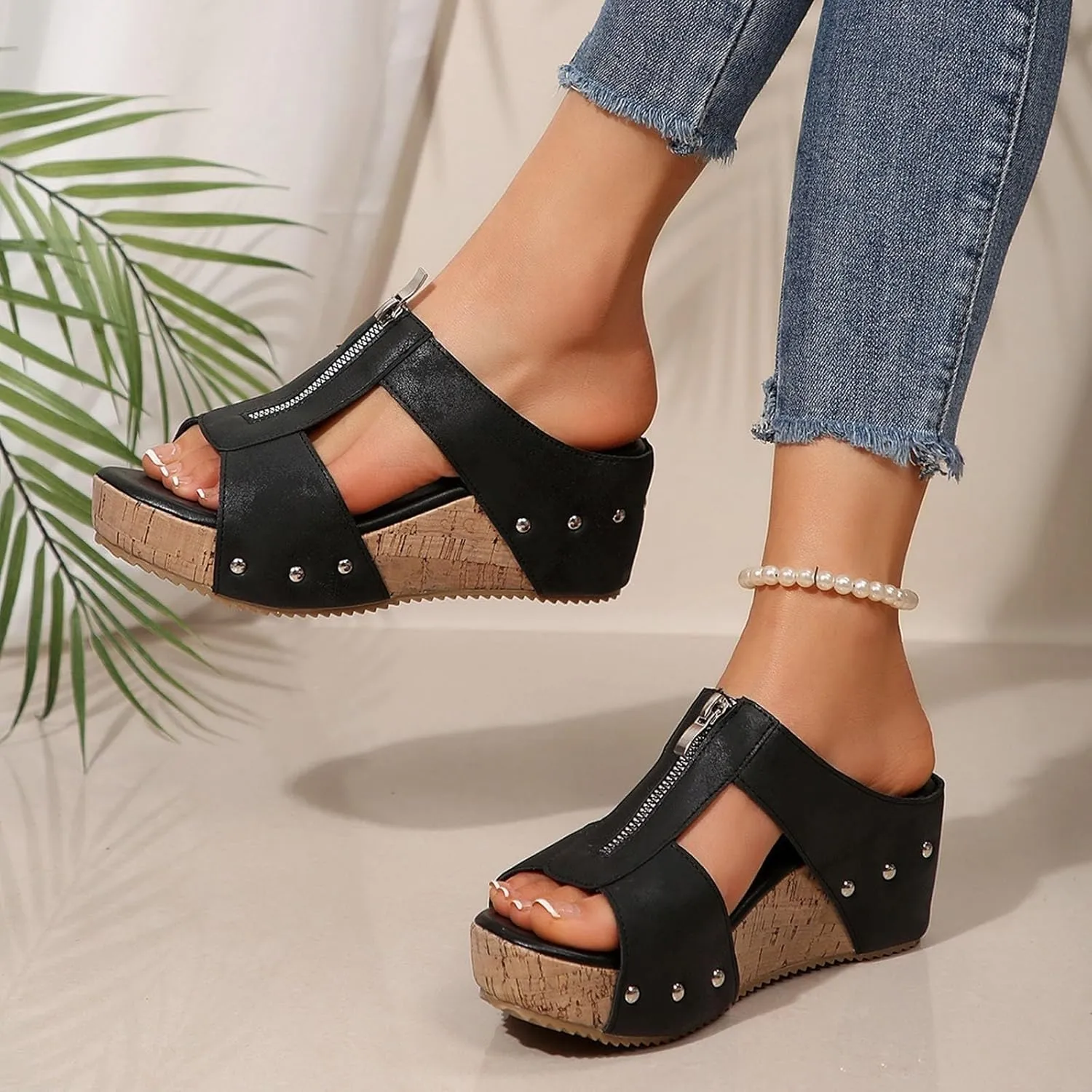 Wedge Sandals for Women Closed Toe Comfortable Dressy Shoes Summer Beach Bohemia Ankle Strap Causal Outdoor Platform with Walking Hollow Design Summer Beach Hiking Casual Wear 2025